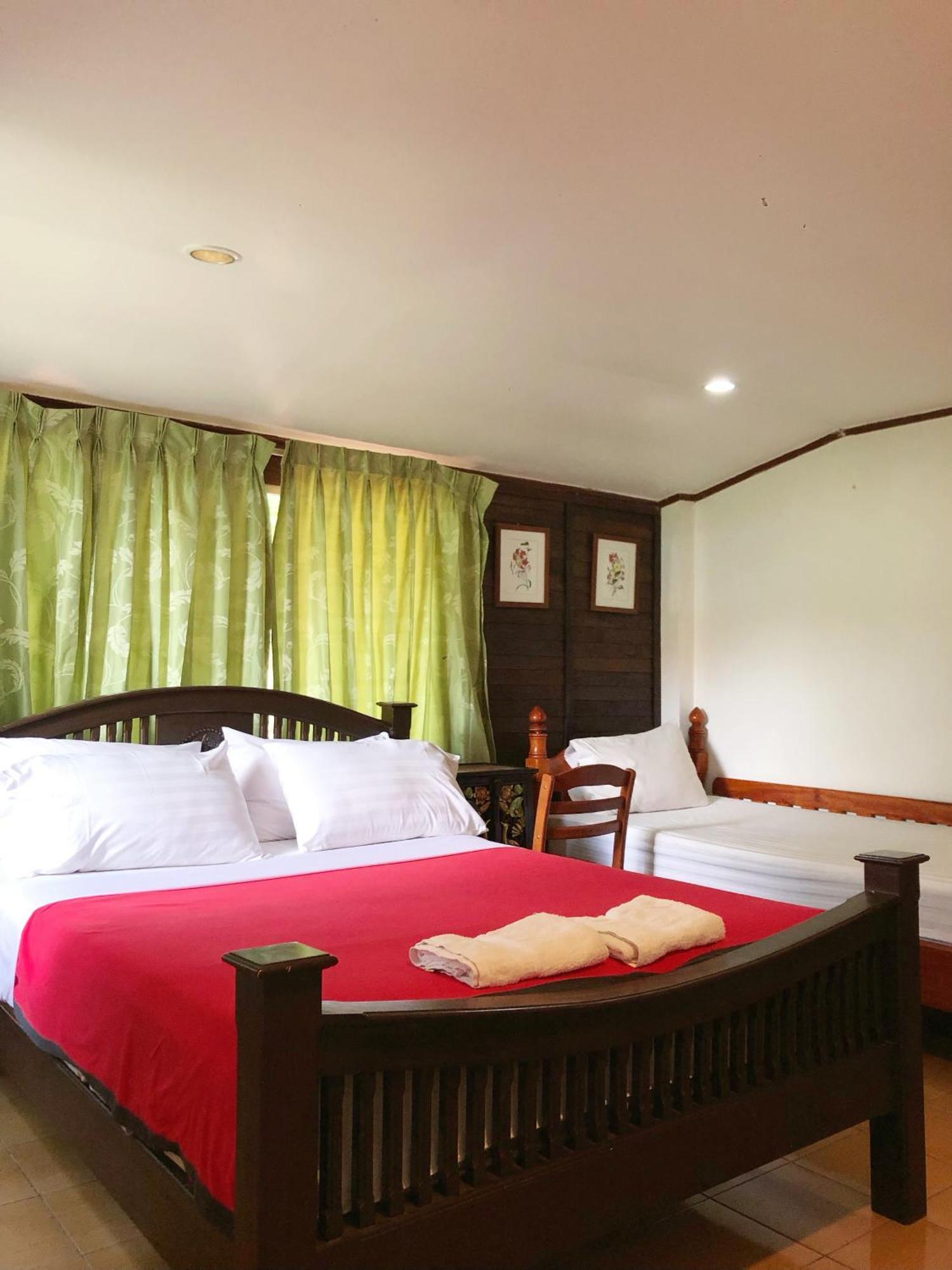 Moradok Thai Guesthouse Phra Nakhon Si Ayutthaya Buitenkant foto