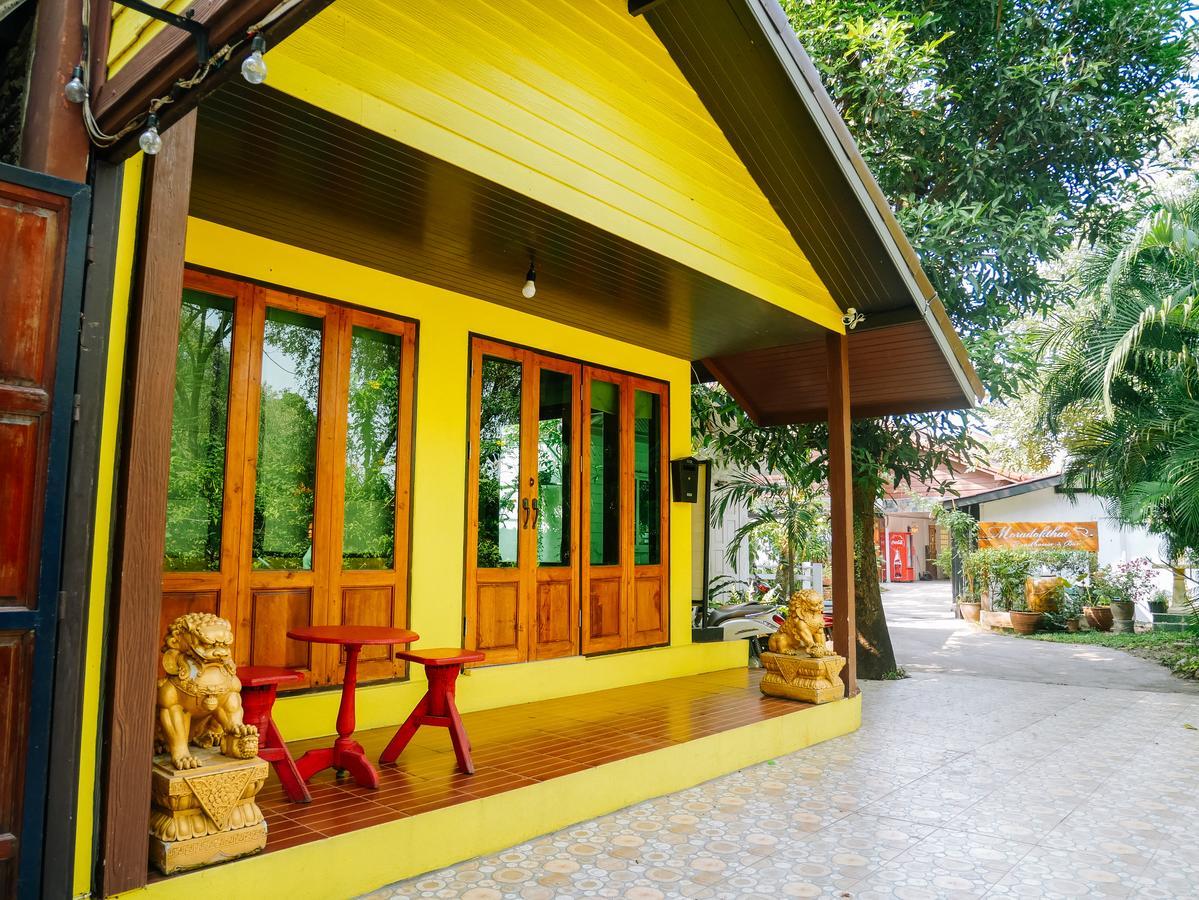 Moradok Thai Guesthouse Phra Nakhon Si Ayutthaya Buitenkant foto